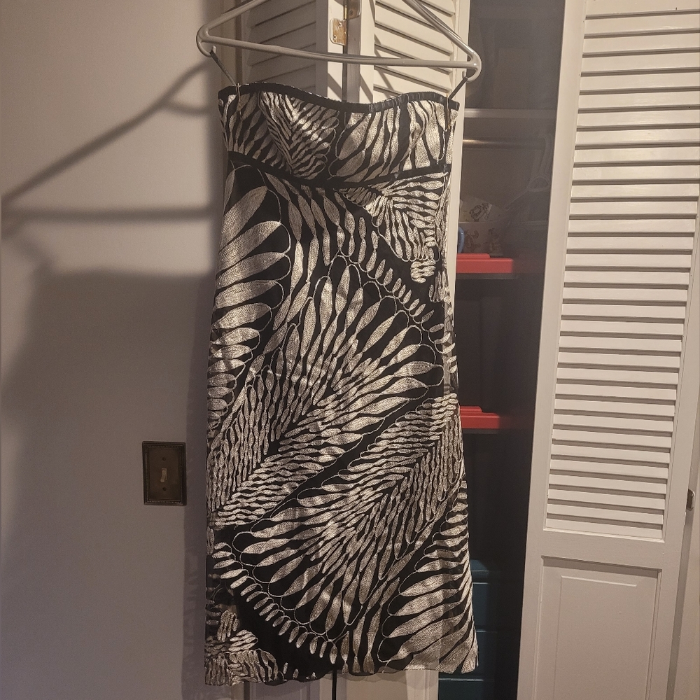 Nicole Miller Collection strapless embroidered black and white dress